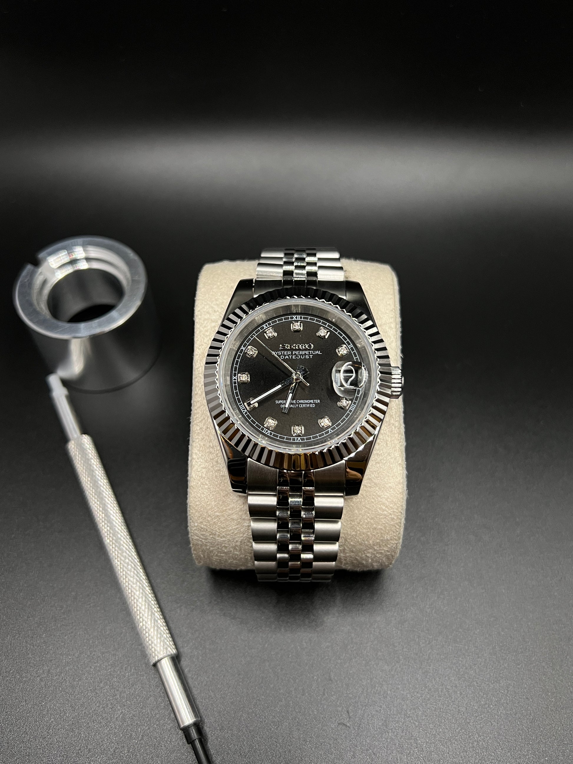 Datejust Jubilee Römisch Schwarz/Diamanten - Seiko Mod