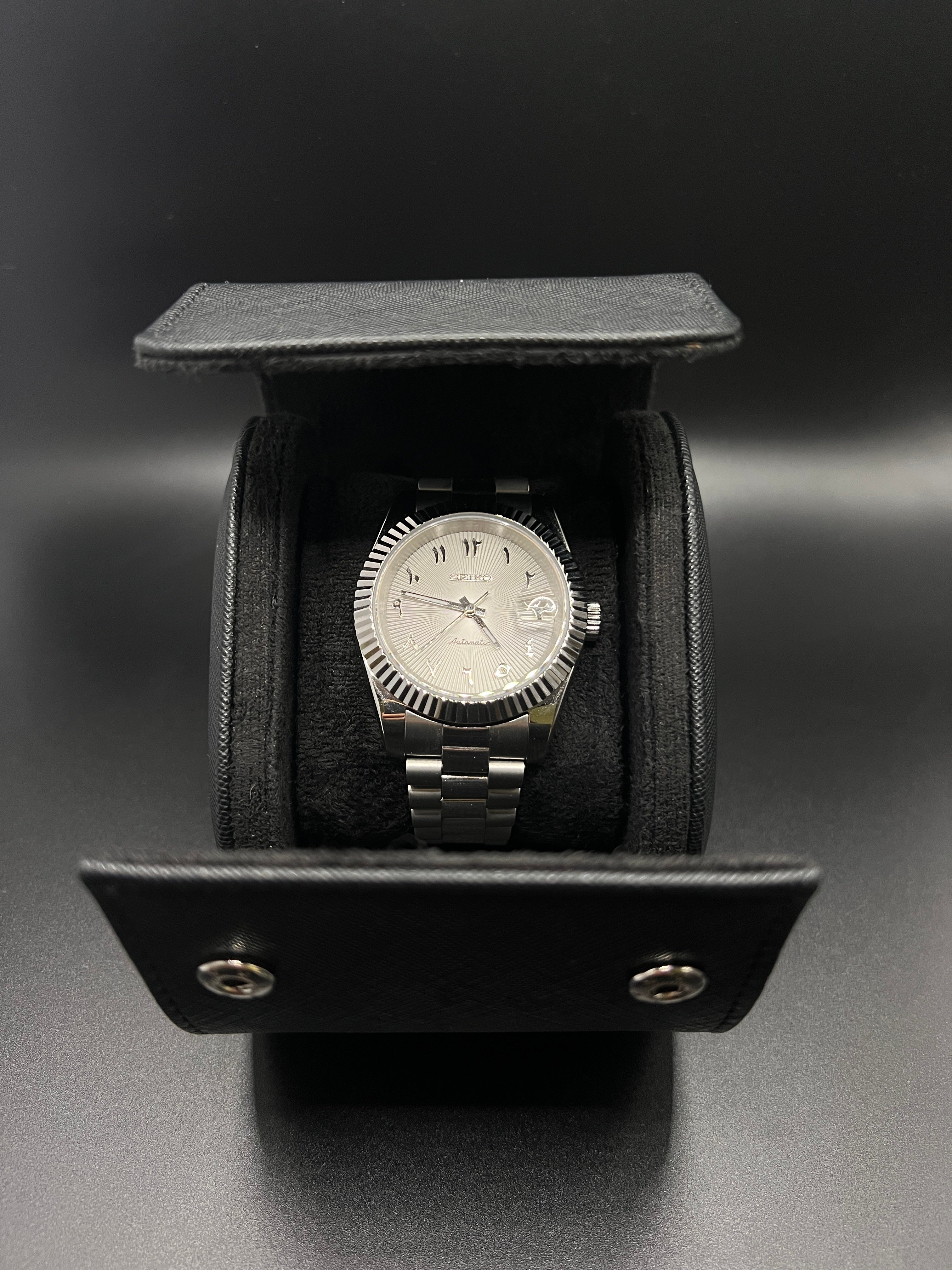 Reiseetui für eine Uhr