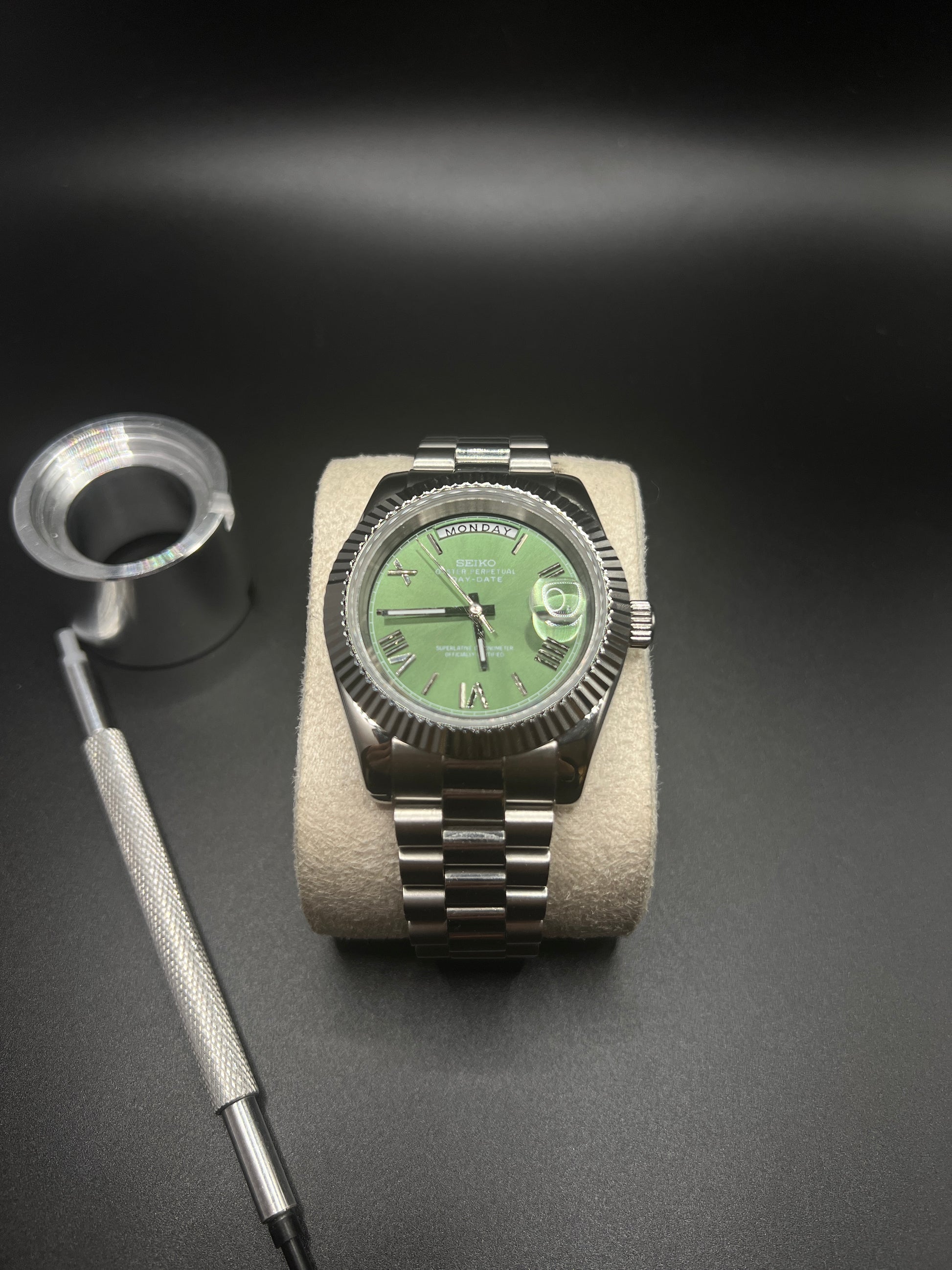 Daydate Presidental Römisch Olivgrün - Seiko Mod