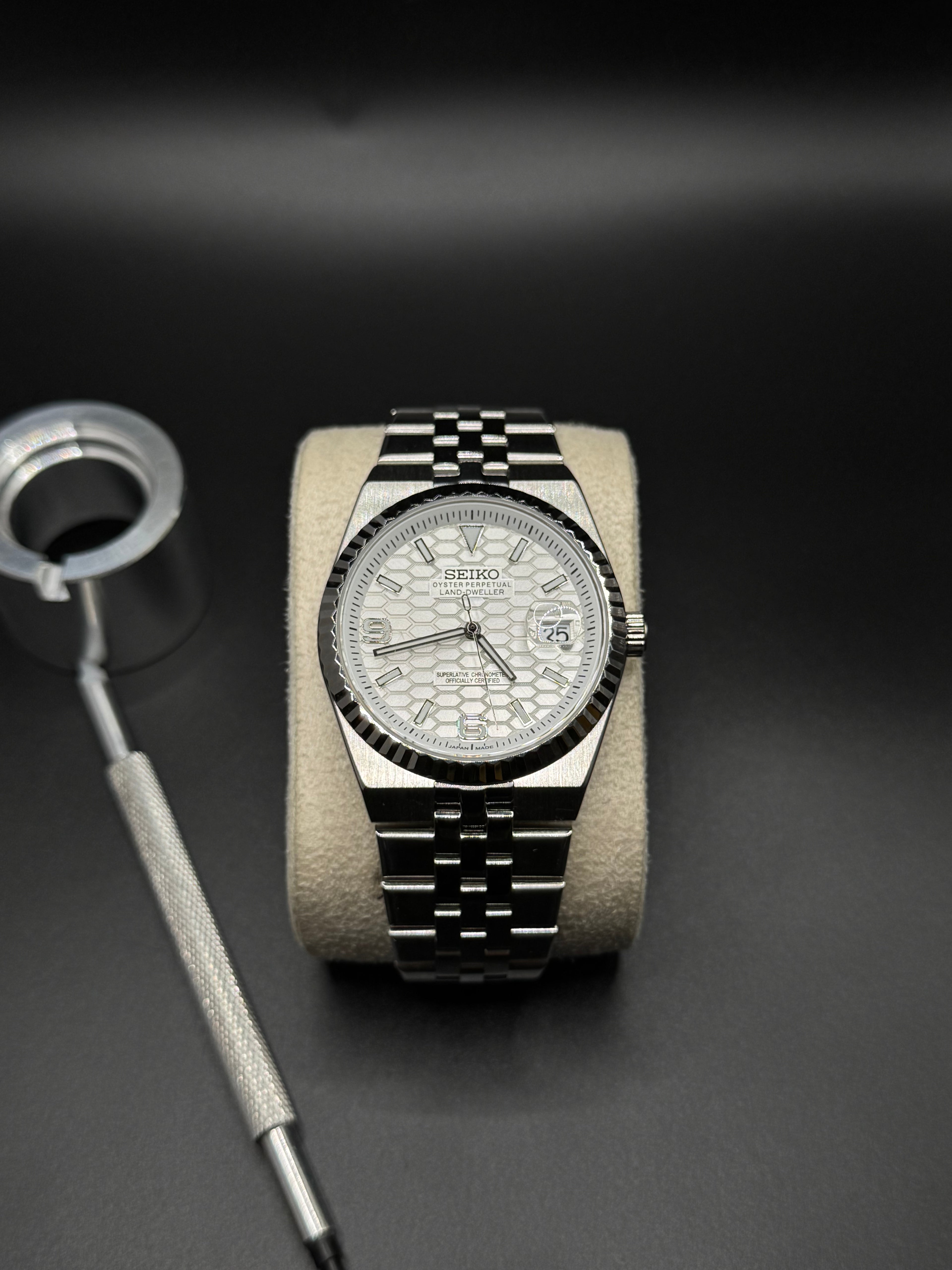 Land Dweller Weiß - Seiko Mod